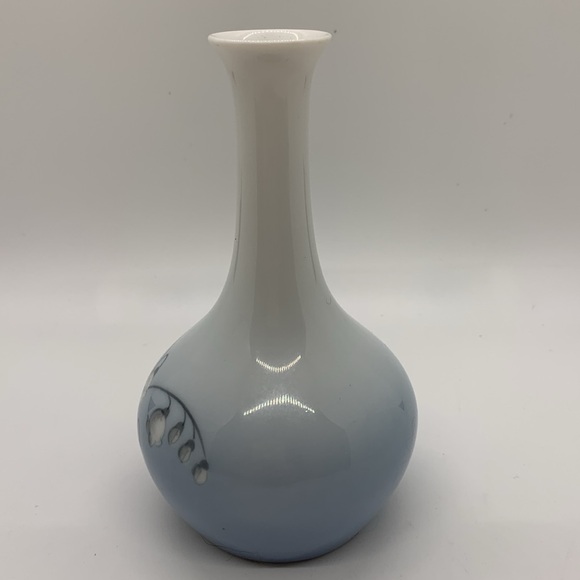 Bing & Grondahl Kjobenhavn Denmark LILY OF THE VALLEY bud vase - Picture 2 of 7